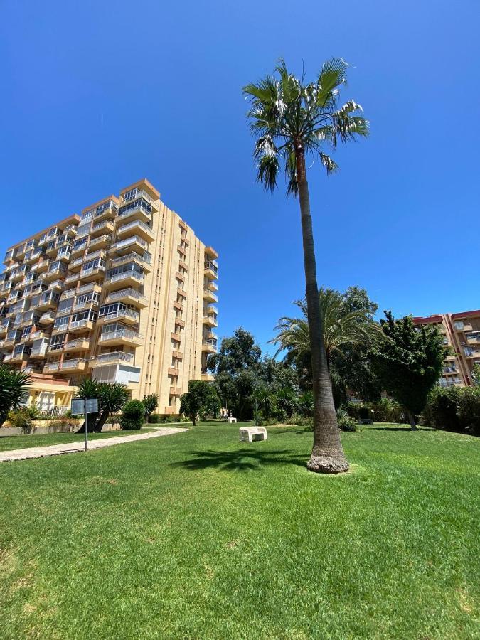Apt Centrico Con Vistas Y Piscinas Benalmádena Exterior photo
