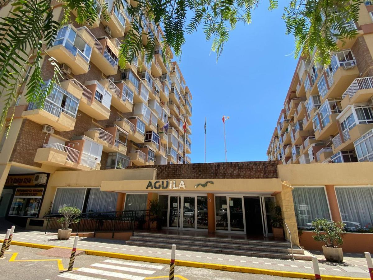 Apt Centrico Con Vistas Y Piscinas Benalmádena Exterior photo